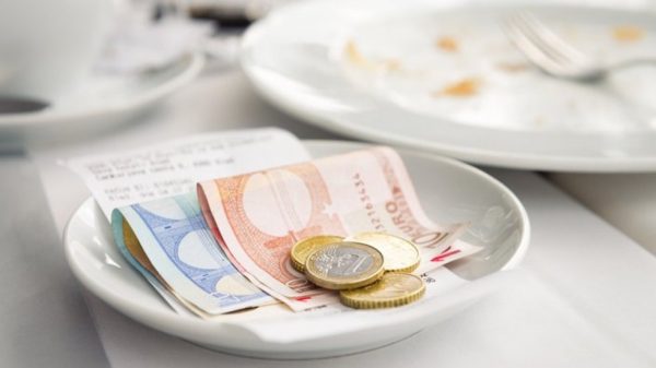 Here’s how much you should tip in different countries around the world