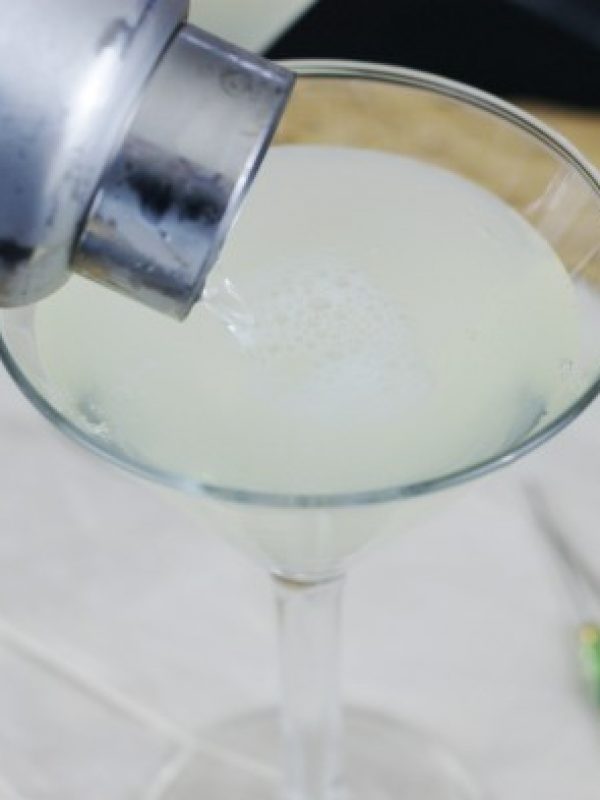 1483430968-4184-2-Holidays-Martini-Pouring-4