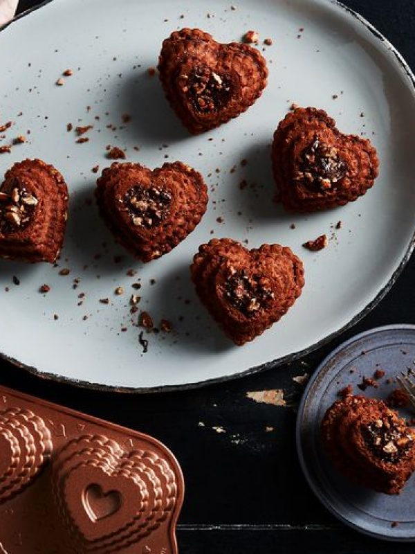 Milk Chocolate Mini Bundt Cakes