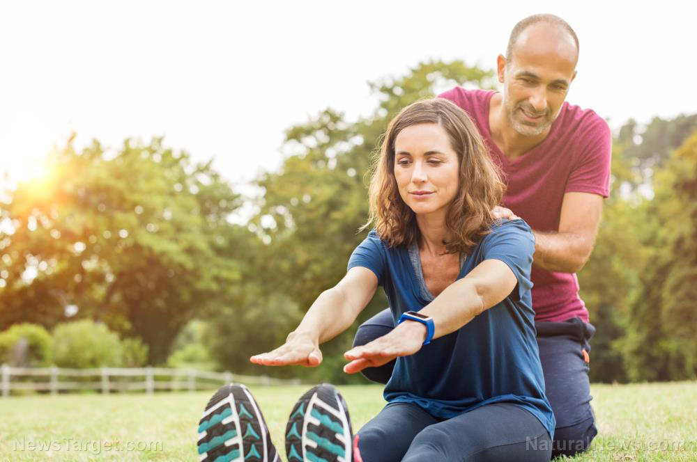 Slow down and breathe: Low impact cardio exercises help relieve chronic pain in your knees and lower back