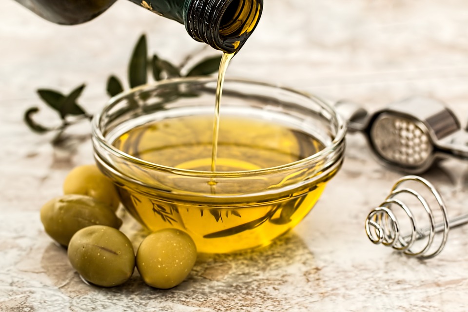 Study links olive oil intake to reduced heart disease and Alzheimer’s risk