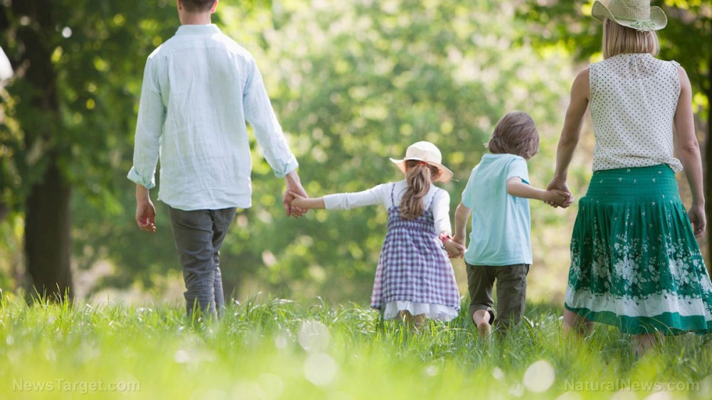 Walking after a meal can help prevent diabetes, experts say