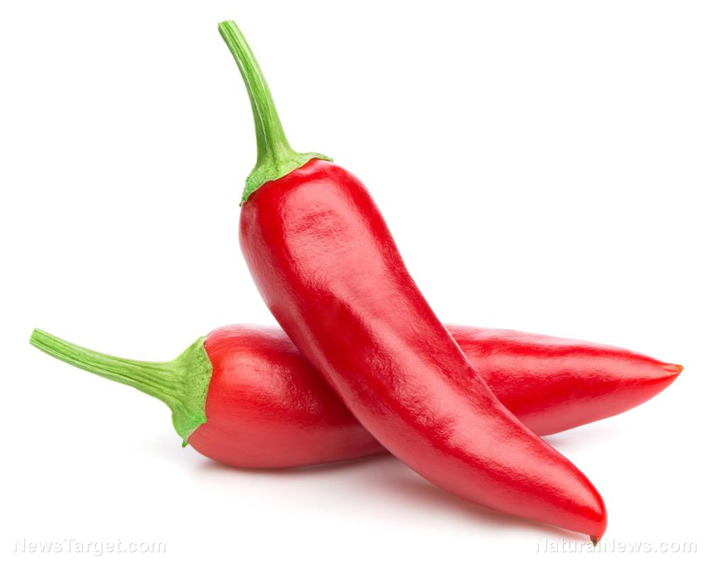 Looking for a spicy fix for pain while boosting your heart and immune system? Try cayenne pepper